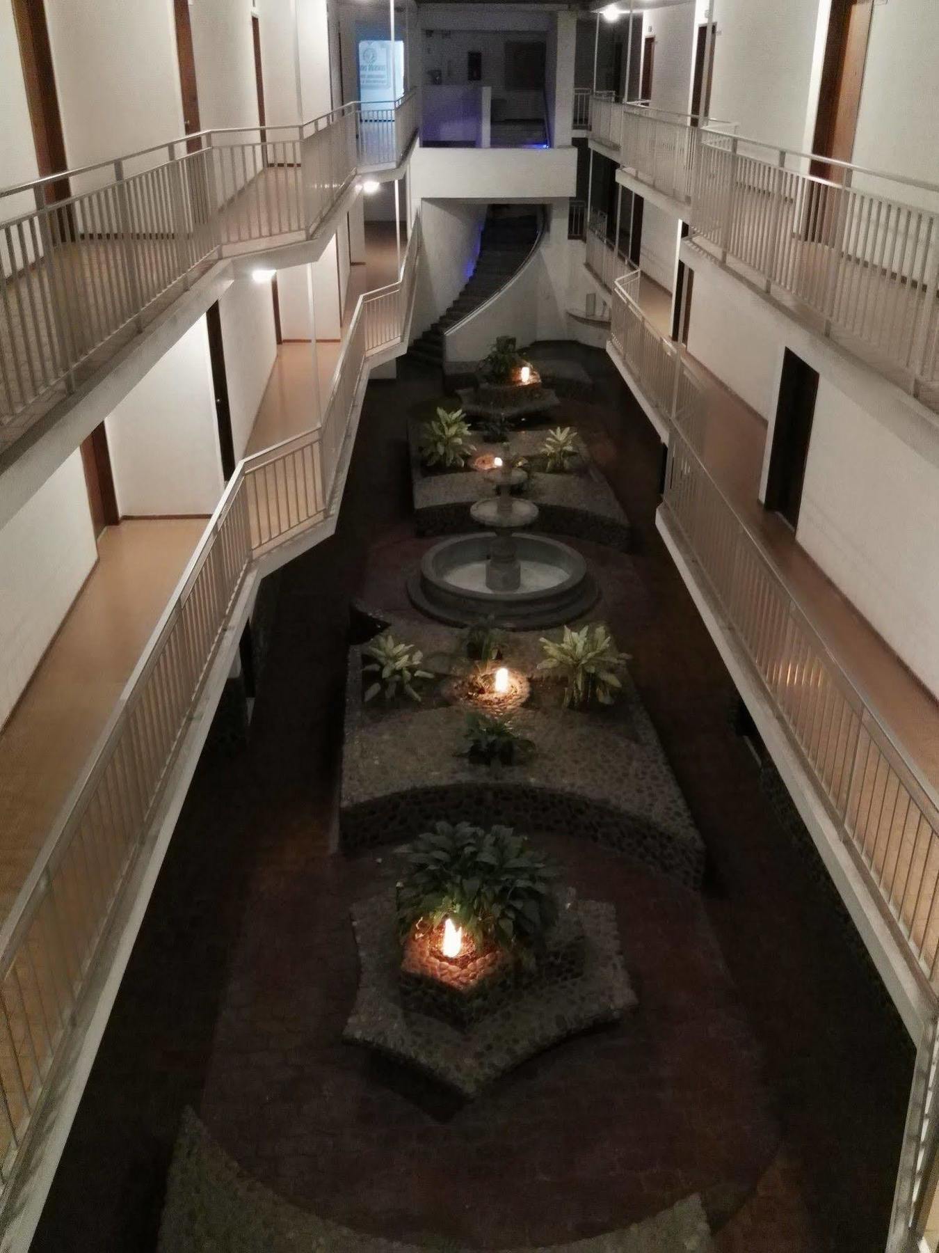 Oyo Hotel Casa Blanca Martínez de La Torre المظهر الخارجي الصورة